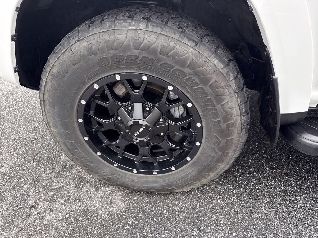 2022 White Toyota 4Runner SR5 Premium 4X4 SUV