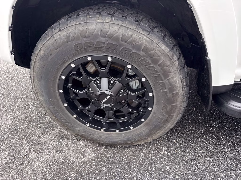 2022 White Toyota 4Runner SR5 Premium 4X4 SUV