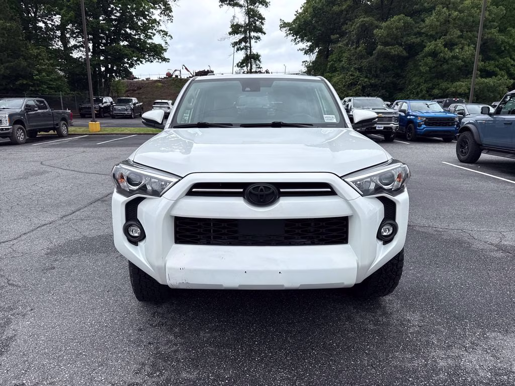 2022 White Toyota 4Runner SR5 Premium 4X4 SUV