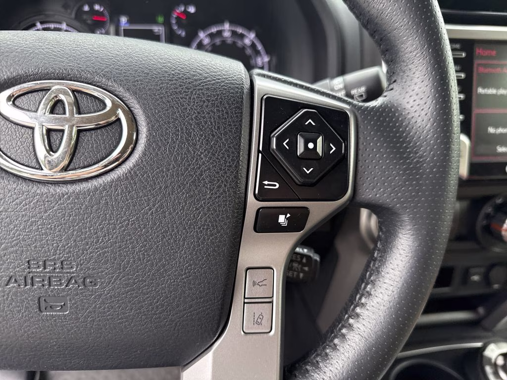 2022 White Toyota 4Runner SR5 Premium 4X4 SUV