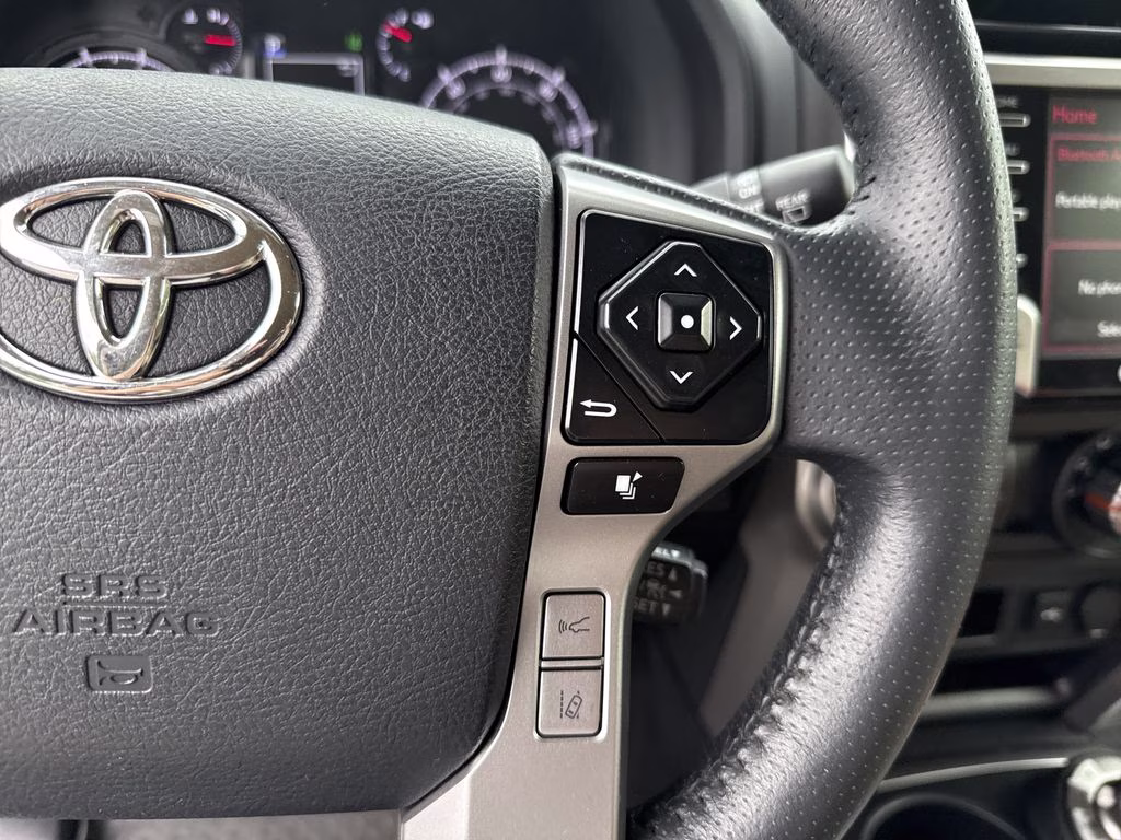 2022 White Toyota 4Runner SR5 Premium 4X4 SUV