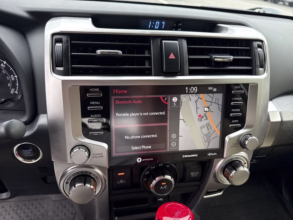 2022 White Toyota 4Runner SR5 Premium 4X4 SUV