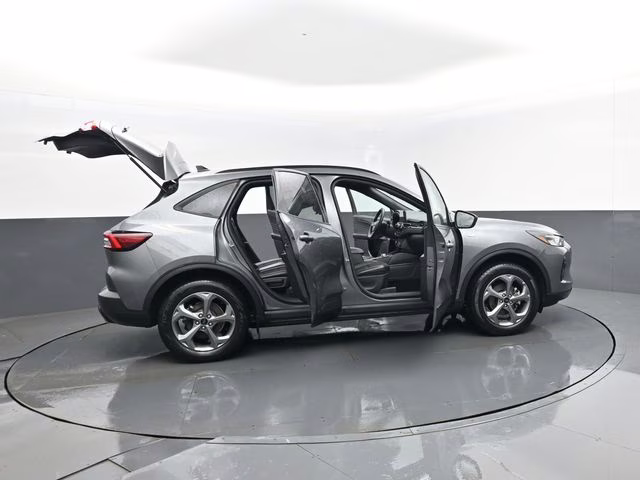 2025 Gray Metallic Ford Escape ST-Line AWD SUV