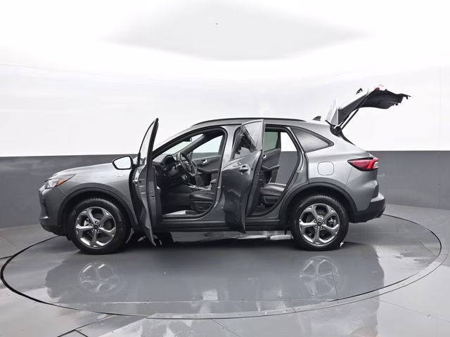 2025 Gray Metallic Ford Escape ST-Line AWD SUV