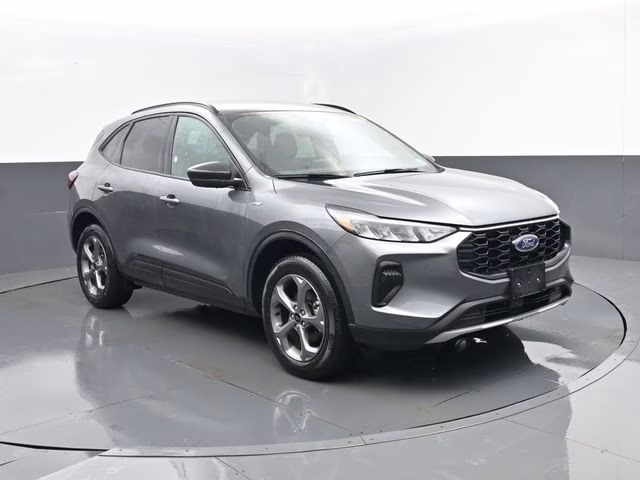 2025 Gray Metallic Ford Escape ST-Line AWD SUV