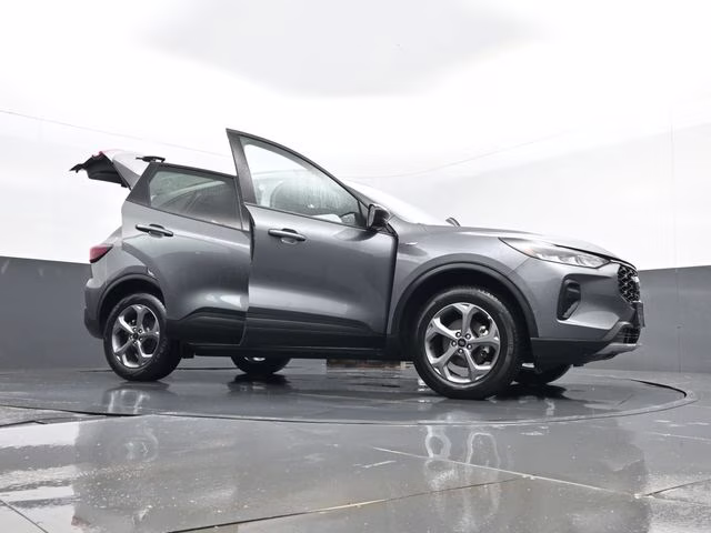 2025 Gray Metallic Ford Escape ST-Line AWD SUV