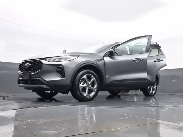 2025 Gray Metallic Ford Escape ST-Line AWD SUV