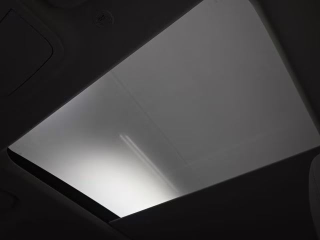2026 White Ford Explorer Platinum 4X4 SUV