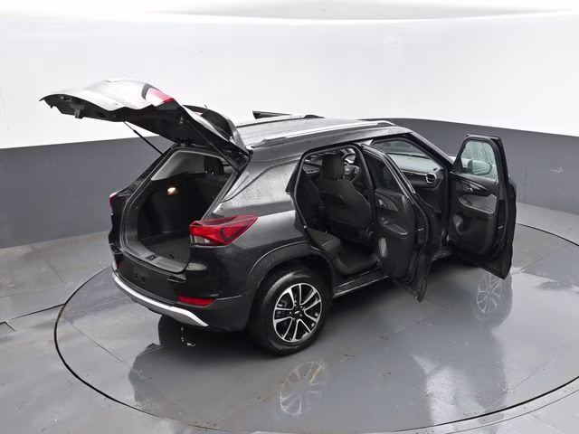 2025 Mosaic Black Metallic Chevrolet Trailblazer LT AWD SUV