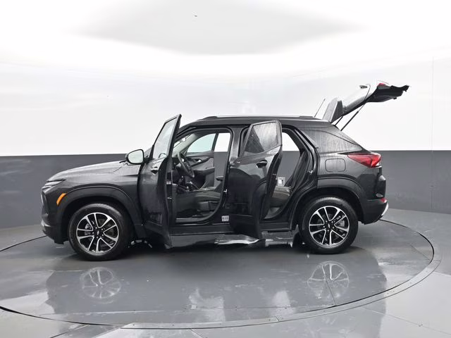 2025 Mosaic Black Metallic Chevrolet Trailblazer LT AWD SUV
