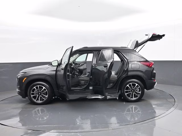 2025 Mosaic Black Metallic Chevrolet Trailblazer LT AWD SUV