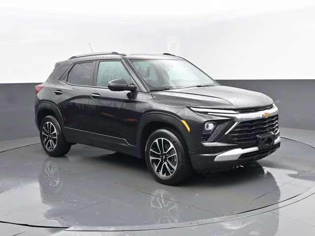 2025 Mosaic Black Metallic Chevrolet Trailblazer LT AWD SUV