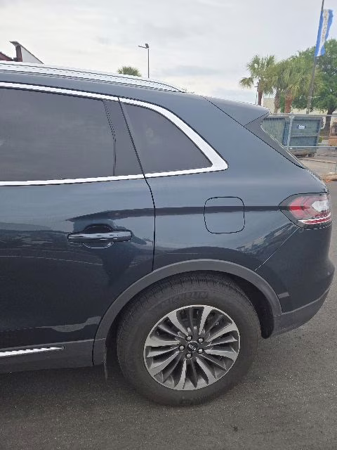 2023 Flight Blue Metallic Clearcoat Lincoln Nautilus Standard FWD SUV