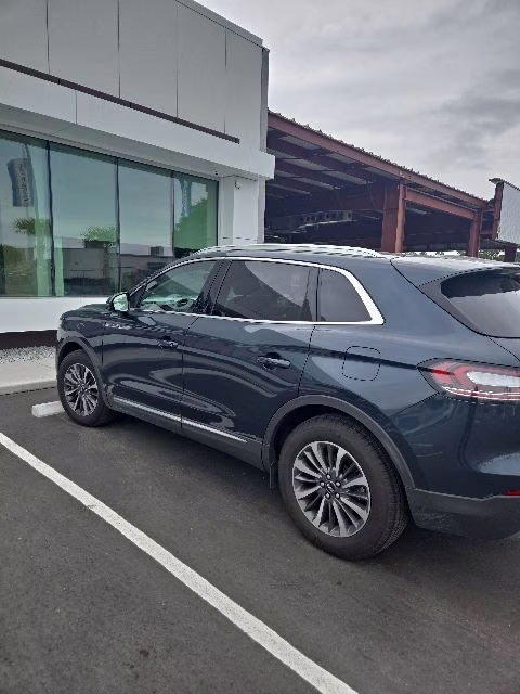 2023 Flight Blue Metallic Clearcoat Lincoln Nautilus Standard FWD SUV