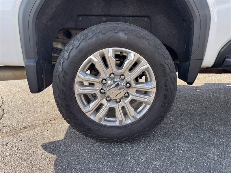 2020 Summit White GMC Sierra 2500HD Denali 4X4 Truck