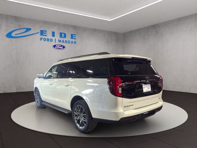 2026 Star White Metallic Tri-Coat Ford Expedition Max Platinum 4X4 SUV