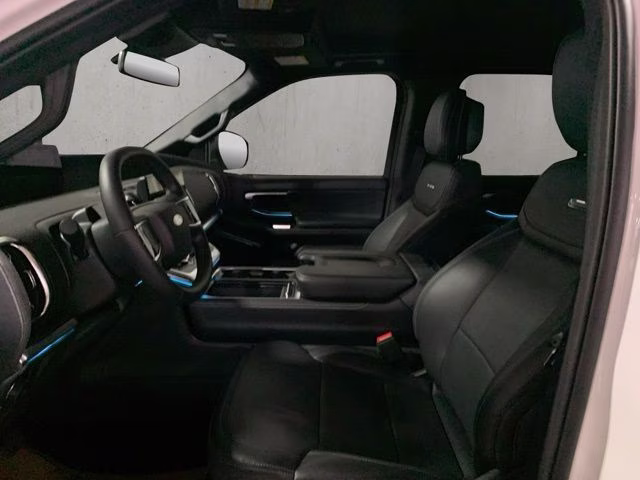 2026 Star White Metallic Tri-Coat Ford Expedition Max Platinum 4X4 SUV