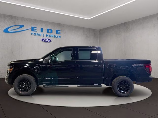 2026 Agate Black Metallic Ford F-150 XLT Black Appearance 4X4 Truck