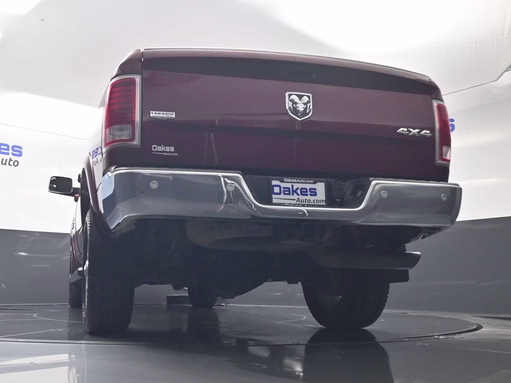 2018 Delmonico Red Pearlcoat Ram 2500 Laramie 4X4 Truck