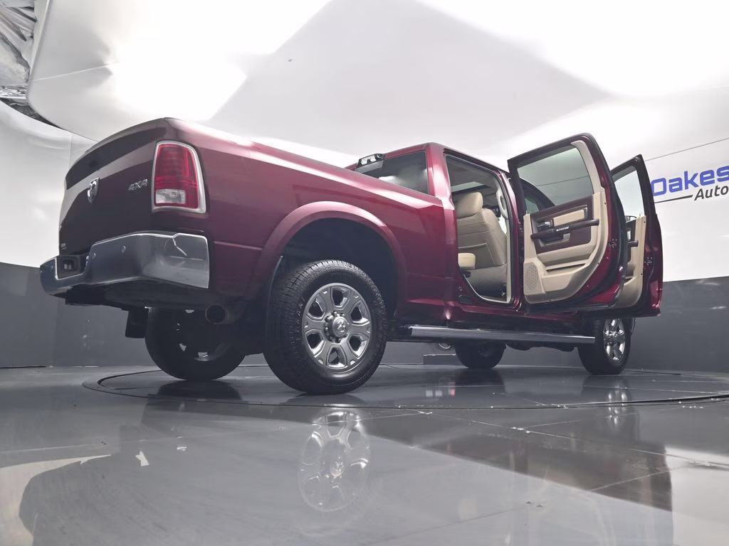 2018 Delmonico Red Pearlcoat Ram 2500 Laramie 4X4 Truck