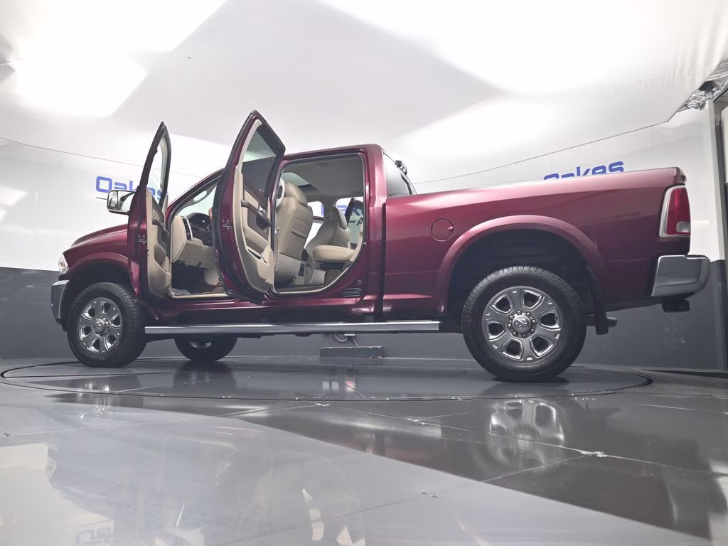 2018 Delmonico Red Pearlcoat Ram 2500 Laramie 4X4 Truck