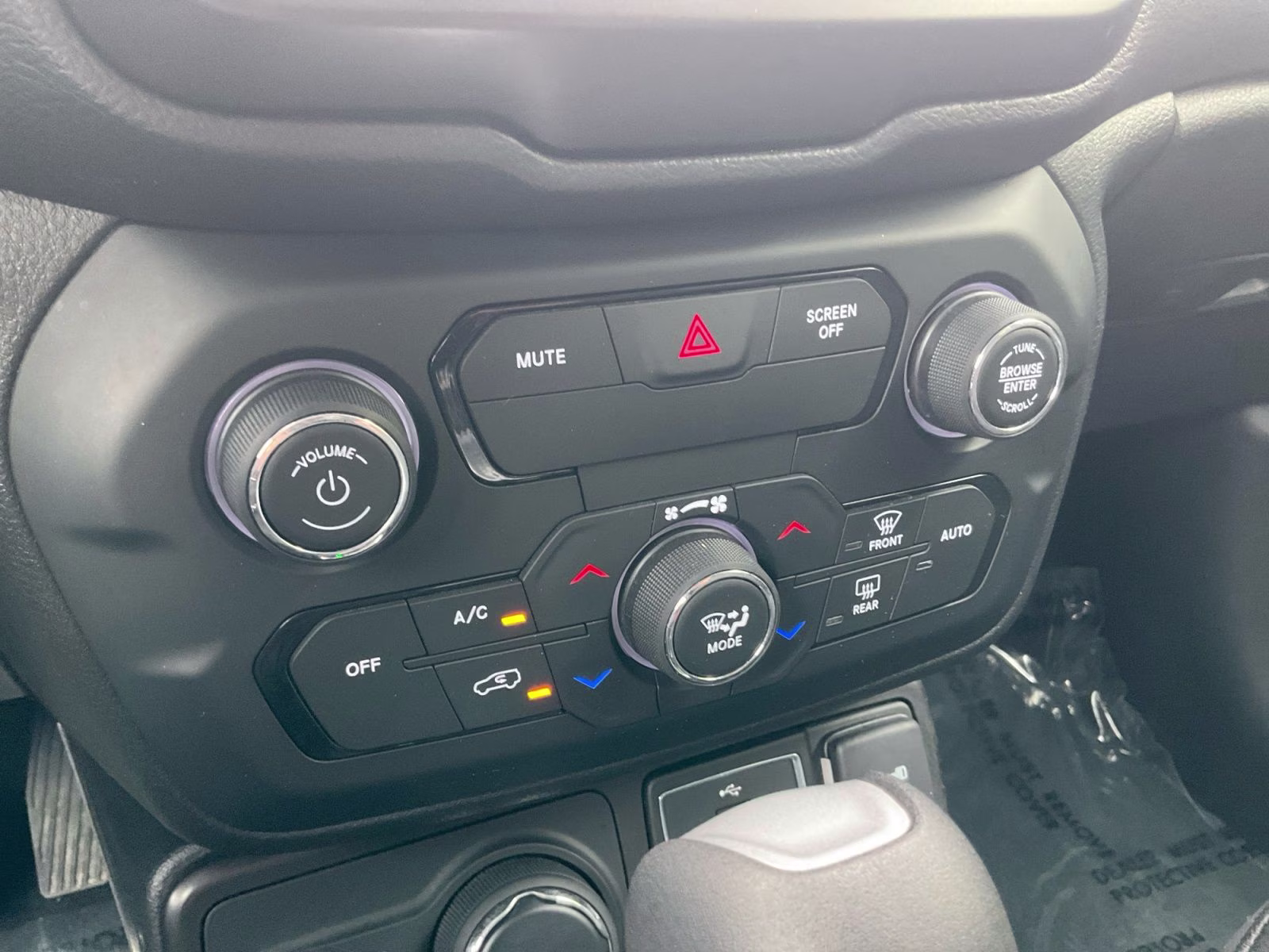 2019 Colorado Red Clearcoat Jeep Renegade Latitude 4X4 SUV