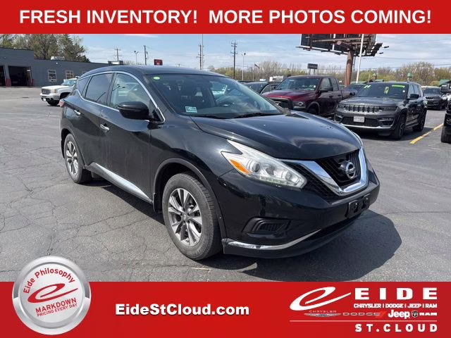 2017 Magnetic Black Metallic Nissan Murano S AWD SUV