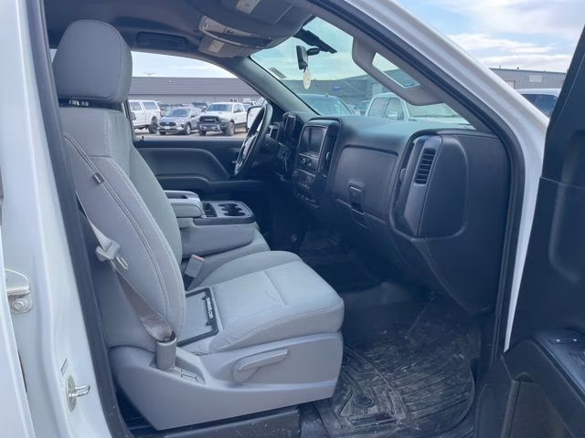 2016 Quicksilver Metallic GMC Sierra 1500 Base 4X4 Truck