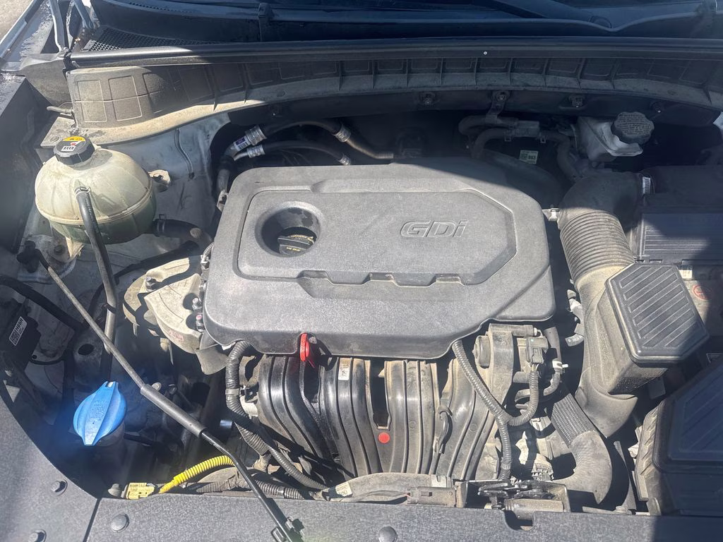 2021 White Cream Hyundai Tucson SEL FWD SUV