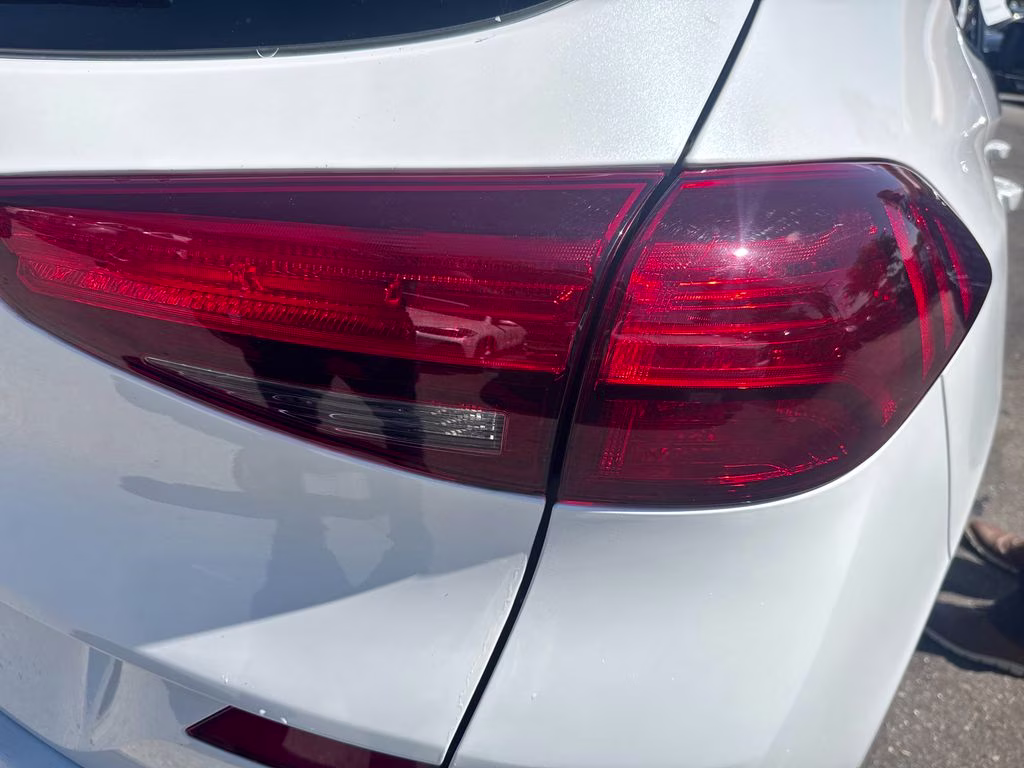2021 White Cream Hyundai Tucson SEL FWD SUV