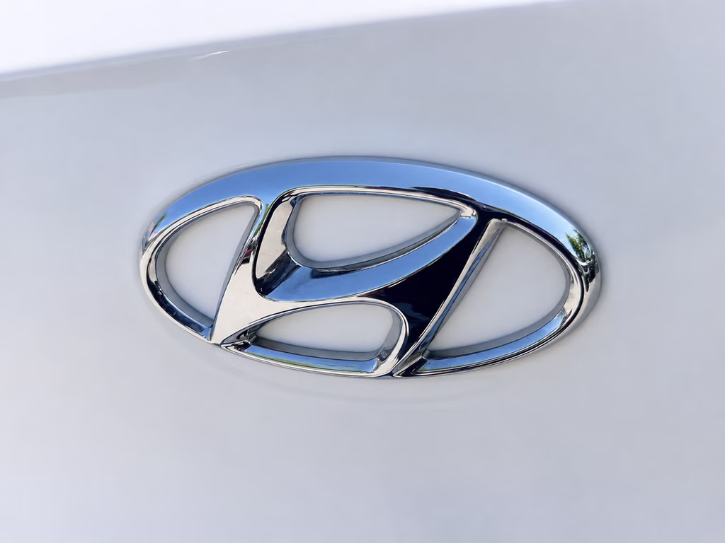 2021 White Cream Hyundai Tucson SEL FWD SUV