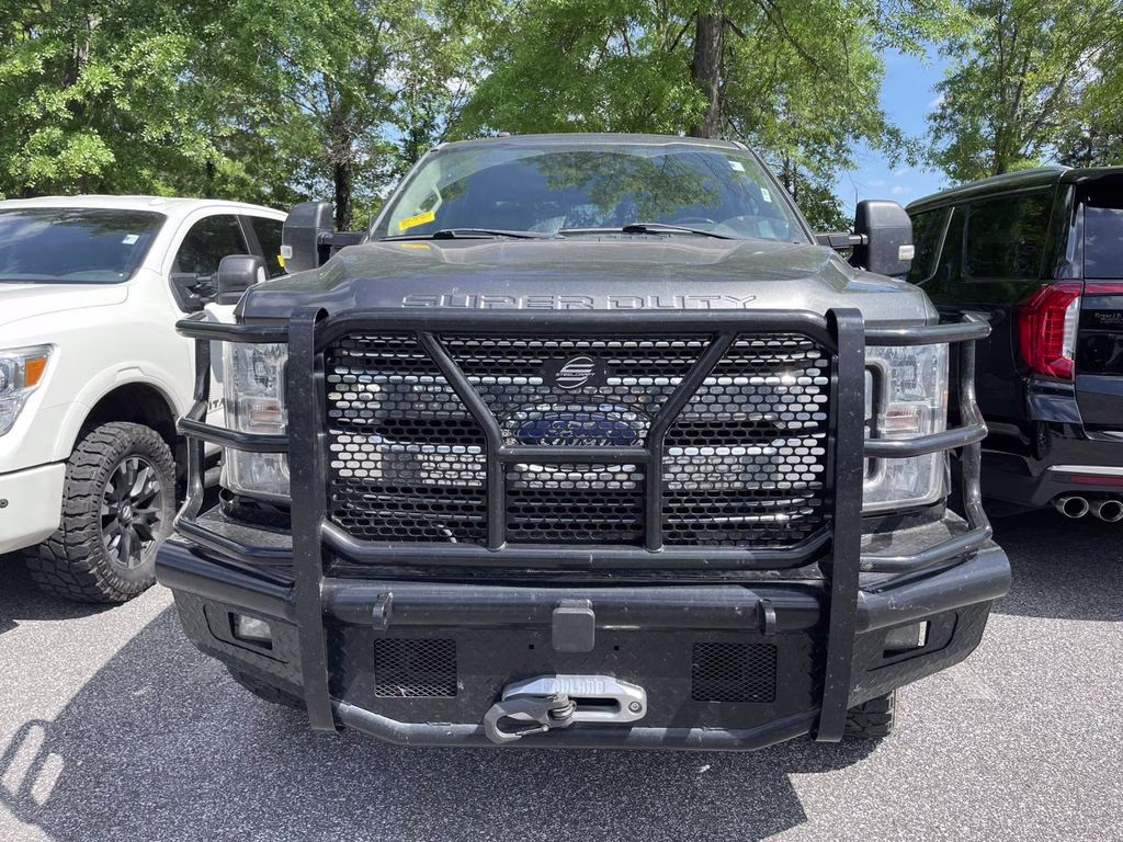 2018 Magnetic Ford Super Duty F-350 SRW Lariat 4X4 Truck