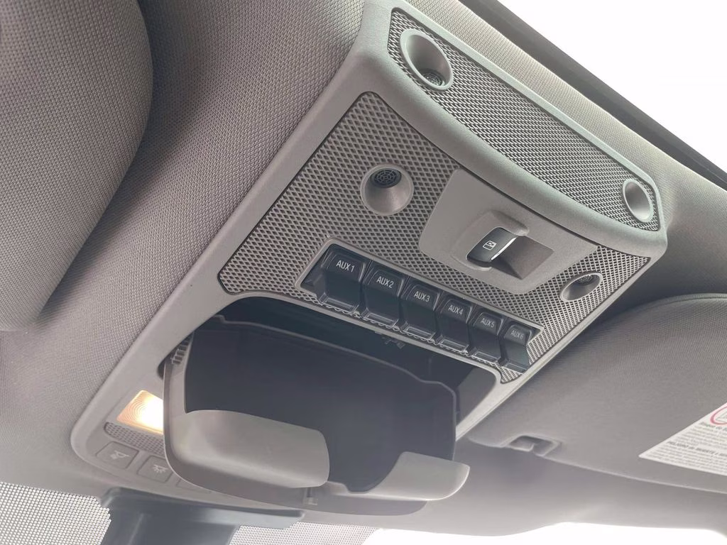 2018 Magnetic Ford Super Duty F-350 SRW Lariat 4X4 Truck