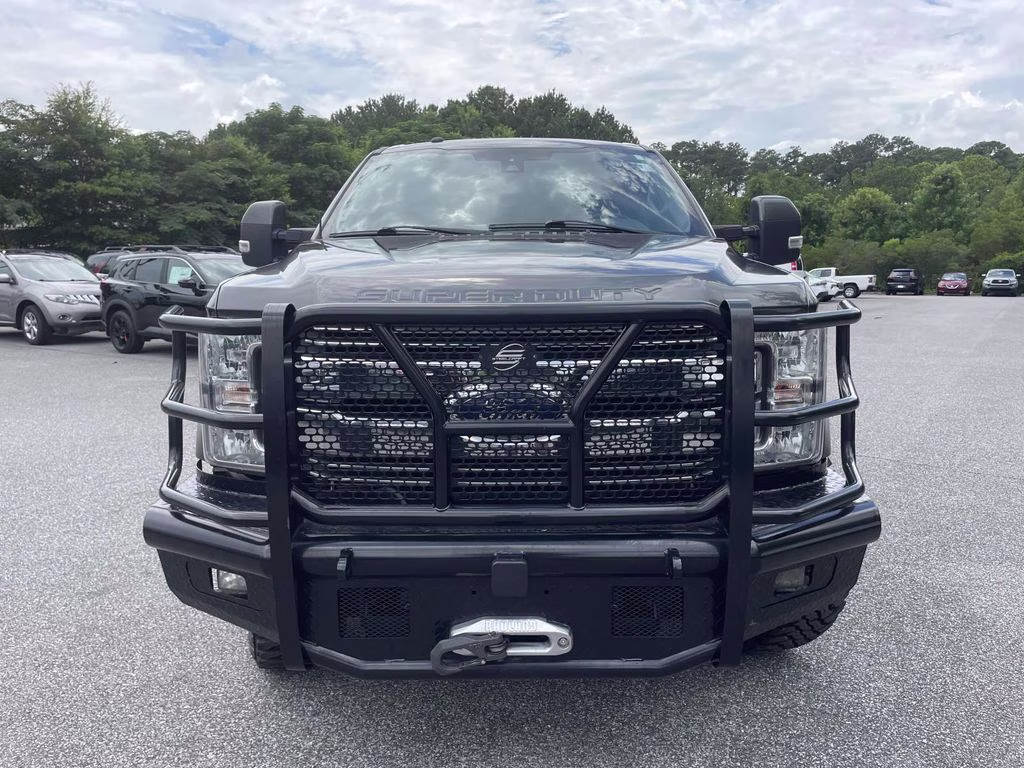 2018 Magnetic Ford Super Duty F-350 SRW Lariat 4X4 Truck