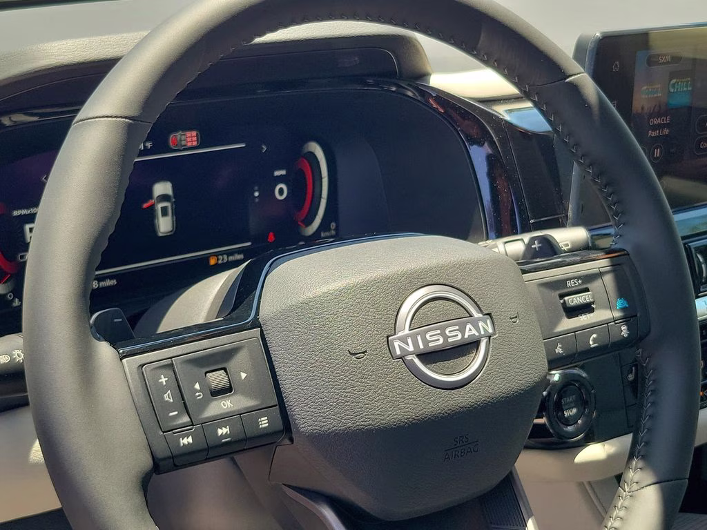 2026 Everest White Pearl Tricoat Nissan Pathfinder SL 4X4 SUV