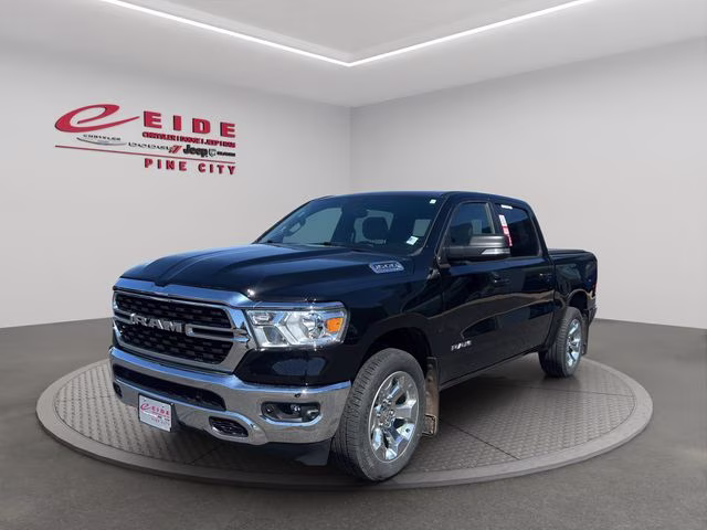 2022 Diamond Black Crystal Pearlcoat Ram 1500 Big Horn 4X4 Truck