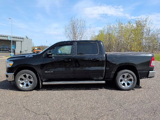 2022 Diamond Black Crystal Pearlcoat Ram 1500 Big Horn 4X4 Truck