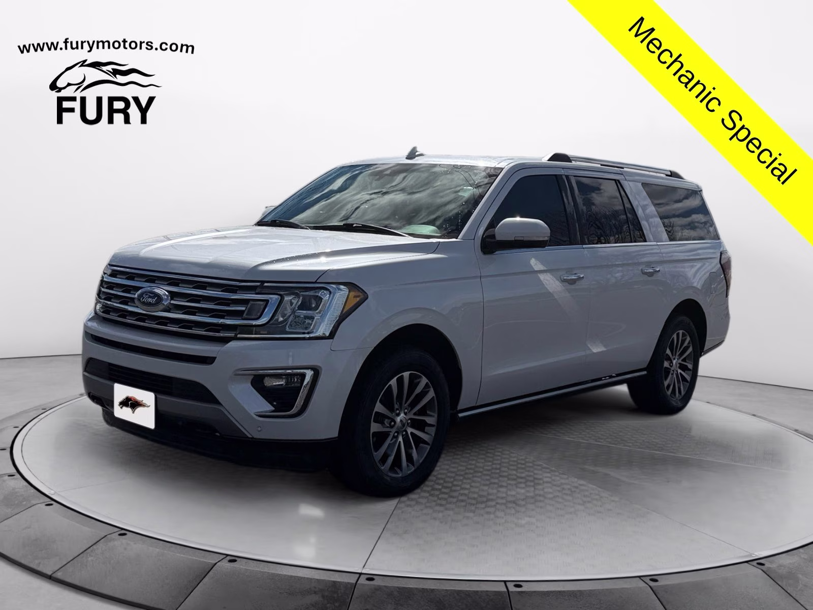 2018 White Platinum Clearcoat Metallic Ford Expedition Max Limited 4X4 SUV
