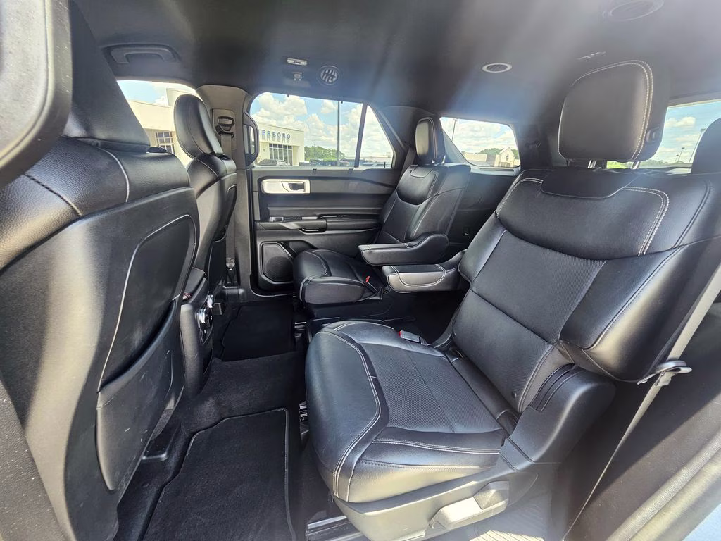 2020 Blue Metallic Ford Explorer ST 4X4 SUV