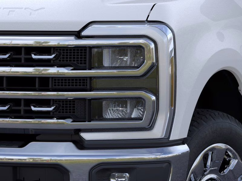 2026 White Ford Super Duty F-250 SRW Lariat 4X4 Truck