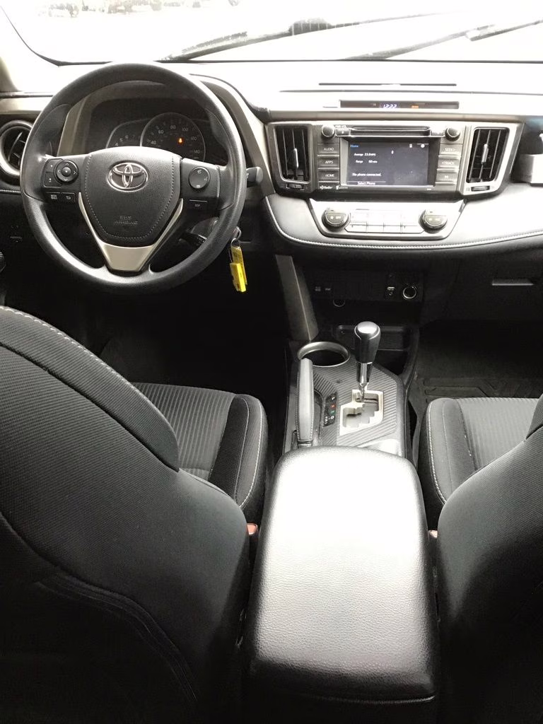 2015 Magnetic Gray Metallic Toyota RAV4 XLE AWD SUV