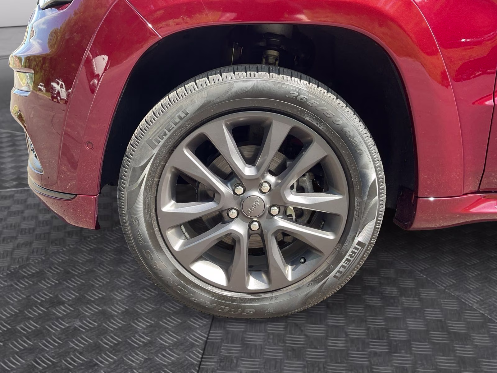 2019 Velvet Red Pearlcoat Jeep Grand Cherokee High Altitude 4X4 SUV
