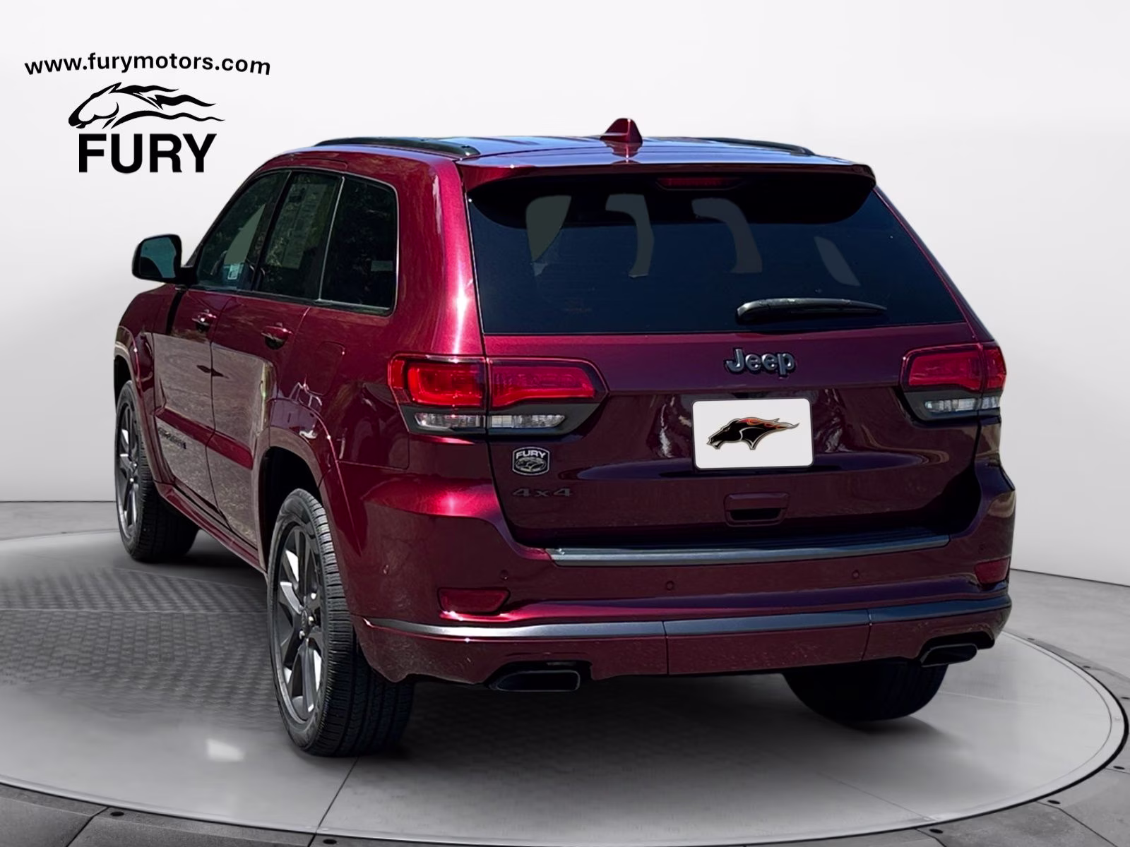2019 Velvet Red Pearlcoat Jeep Grand Cherokee Overland 4X4 SUV