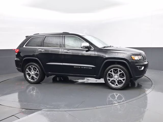 2019 Diamond Black Crystal Pearlcoat Jeep Grand Cherokee Limited 4X4 SUV