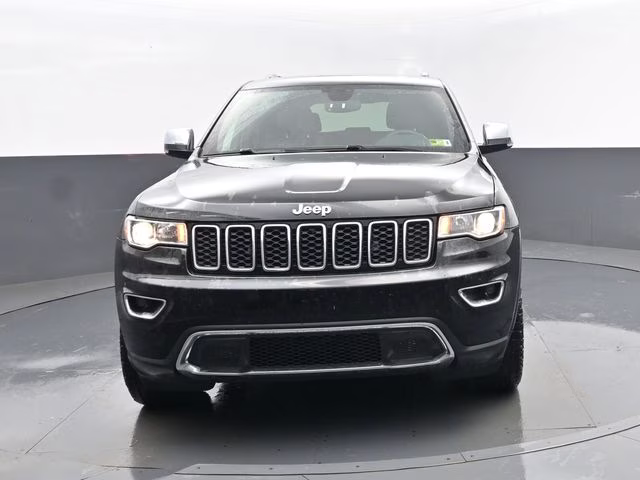 2019 Diamond Black Crystal Pearlcoat Jeep Grand Cherokee Limited 4X4 SUV