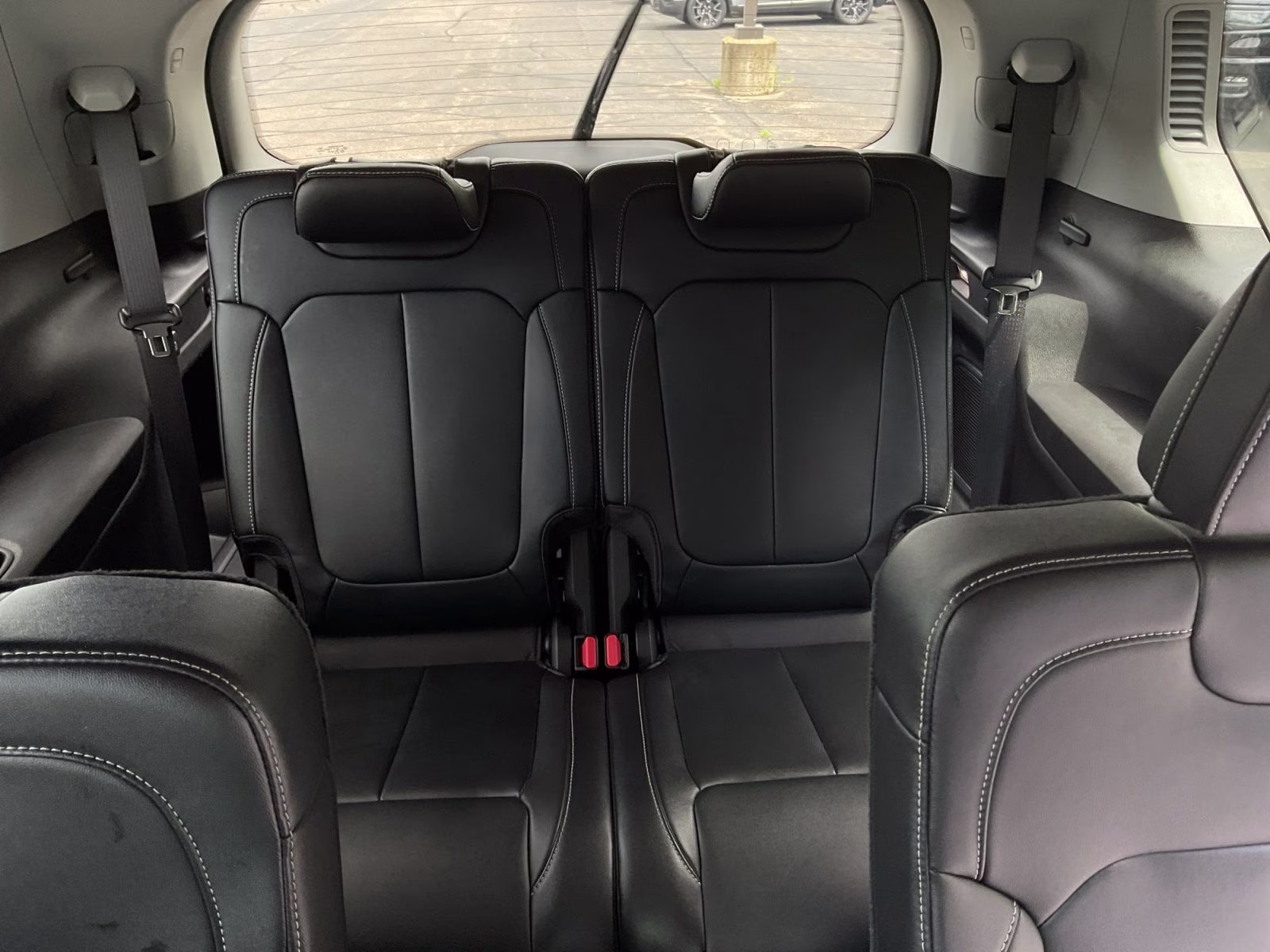 2023 Silver Zynith Jeep Grand Cherokee L Limited 4X4 SUV