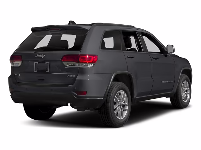 2017 Granite Crystal Metallic Clearcoat Jeep Grand Cherokee Altitude 4X4 SUV