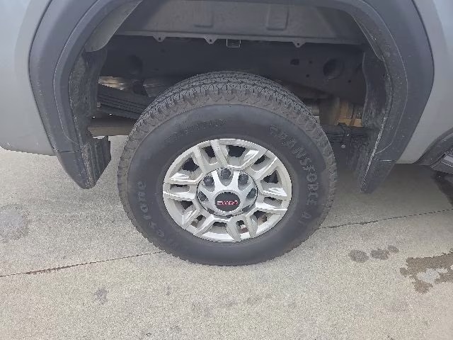 2024 Sterling Metallic GMC Sierra 2500HD Pro 4X4 Truck