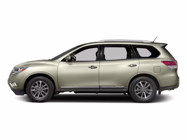 2016 Pearl White Nissan Pathfinder Platinum 4X4 SUV