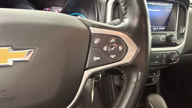 2022 Satin Steel Metallic Chevrolet Colorado LT 4X4 Truck